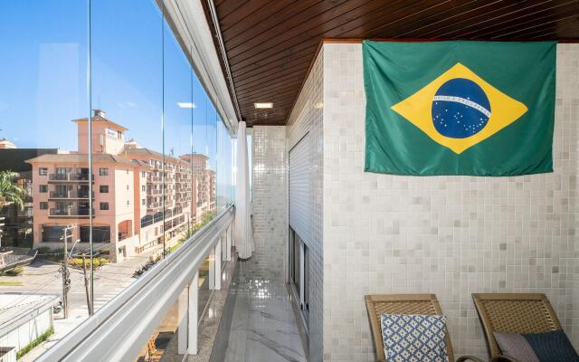 Ótimo apto pé na areia em Jurerê RPO057