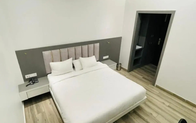 Hotel Lotus Inn