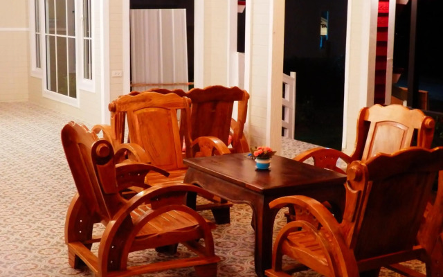 My Home Lantawadee Resort