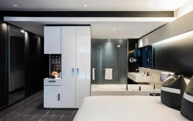 The Capital 15 on Orange Hotel & Spa