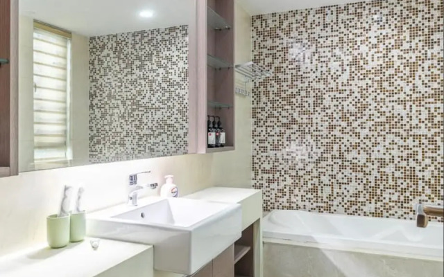Locals Boutique Apartment ShijichengNo11