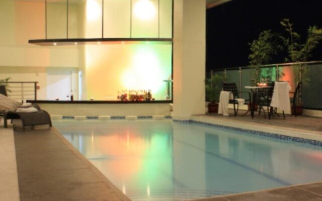 Cityscape Hotel