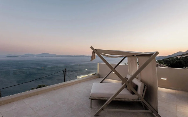 Sea n Sky by WhiteDream Villas