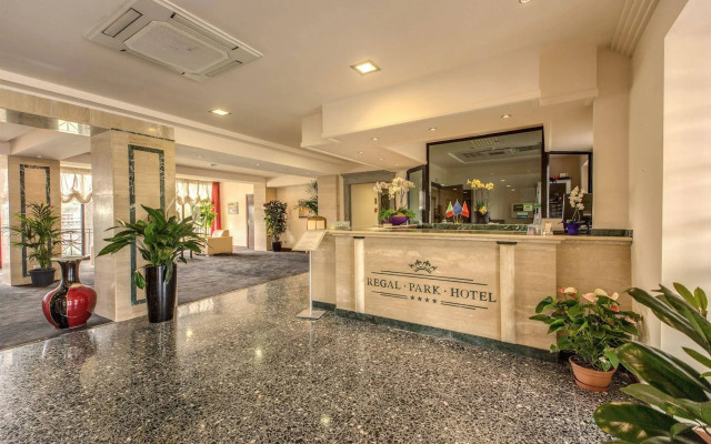 Regal Park Hotel