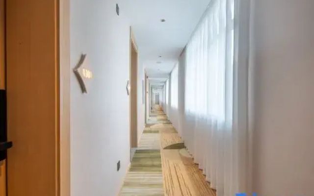 Xiyue Hotel Migong Walmart Minfa Plaza Store