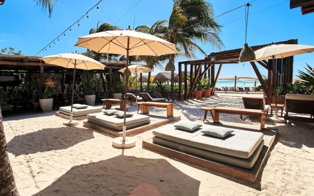 Hotel Villas Caracol