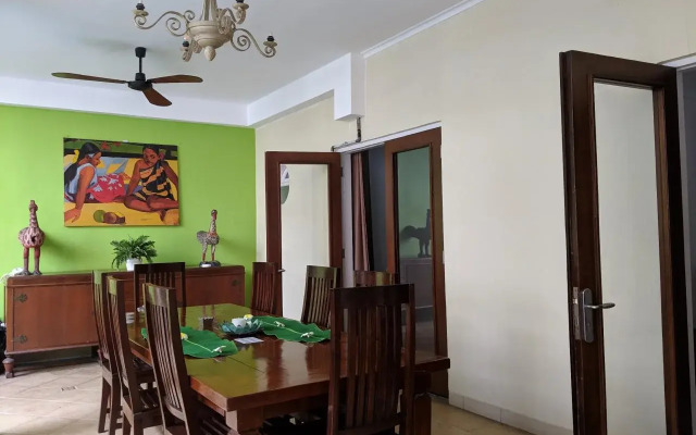 Chic Home Kemang by FLAT06