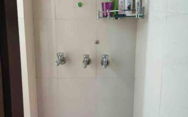 Mango Tree Suites ✪Centrally Located ✪3 BedRooms ✪Parking ✪5 Star Rating
