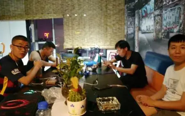 Turui Qingchuang Capsule Hotel
