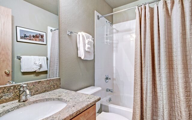 River Mnt Lodge E323F - 5 Br Condo