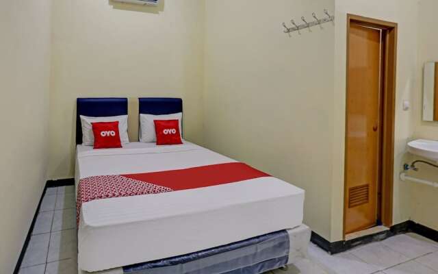 Permata House by OYO Rooms