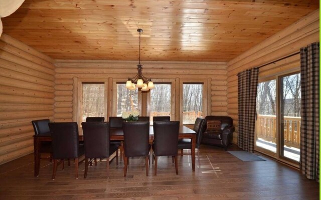 Chalet Adlartok