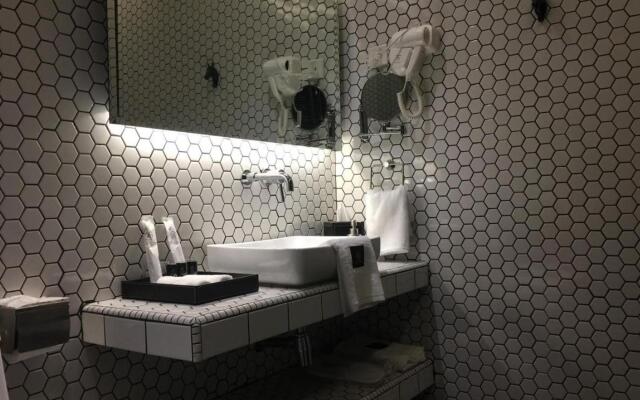 M Boutique Kampar