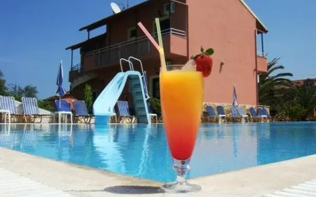 Othonas Apartments