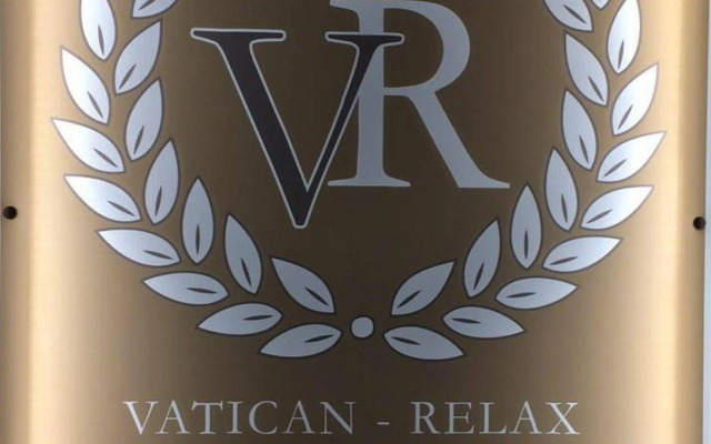 Vatican Relax