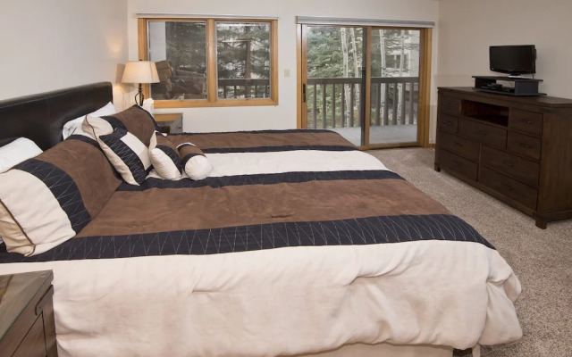 Townsend Place A206 1 Bedroom Condo by RedAwning