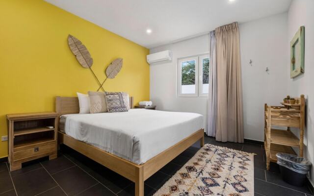 NEW Villa - Beautiful 3BR 2BA With Private Pool