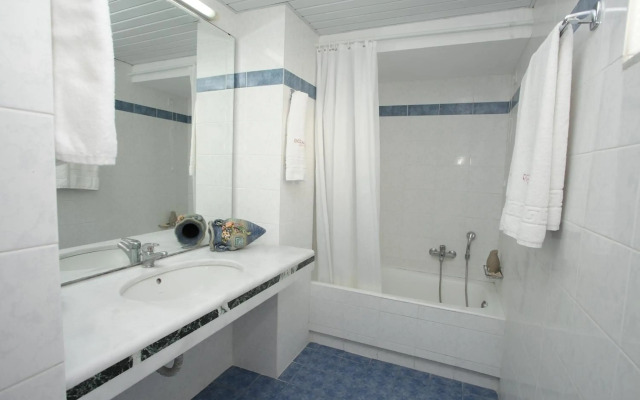 Dedalos Beach Hotel