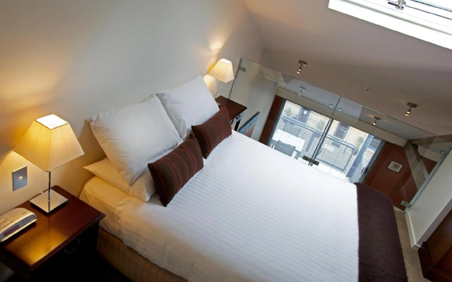 Sullivans Cove Apartments