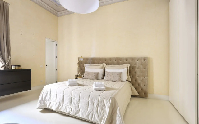 Luxury Apartment in Central Florence