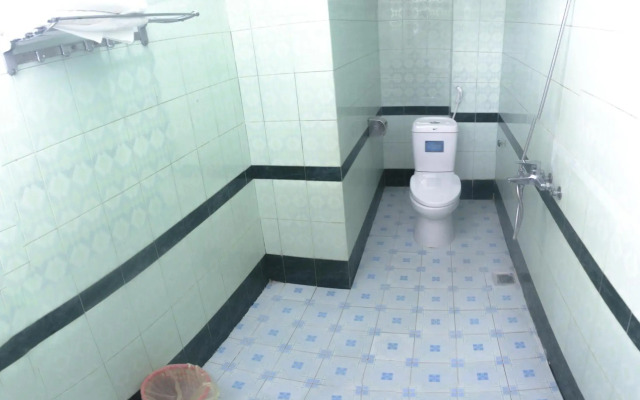 Hoa Binh Hotel