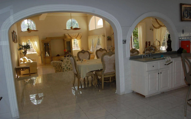 Celebrity Villa Jamaica