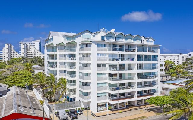 Penthouse Sea View 705a