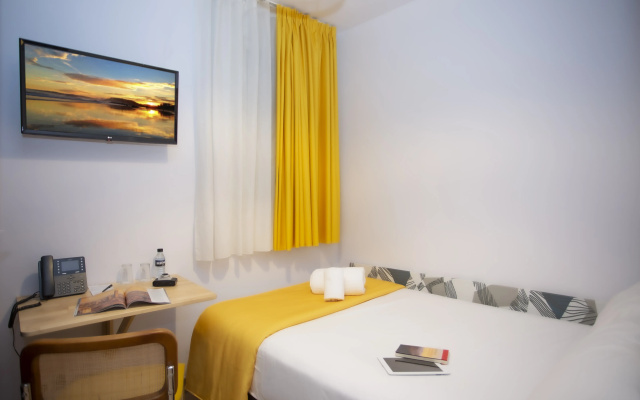 Casual Colours Barcelona Hotel