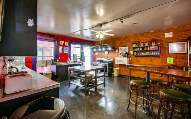 Lucky D's Hostel