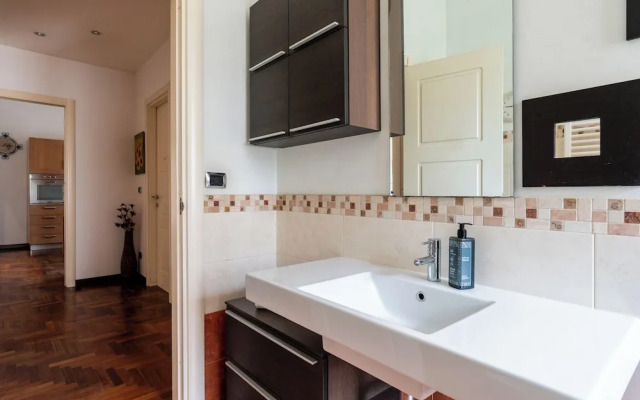 Roomy Family Apartment by Wonderful Italy