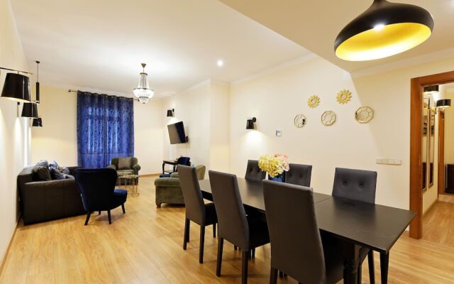 HOMEnFUN Puerta del Sol 3