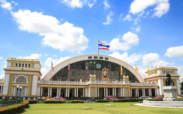 Grannylla Residence Charoenkrung