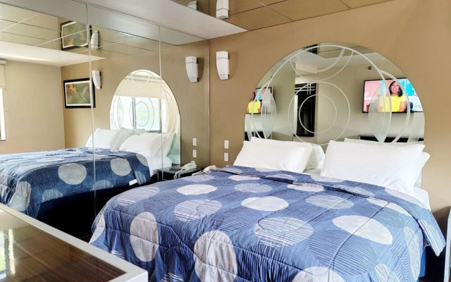 Brooklyn Broadway Hotel
