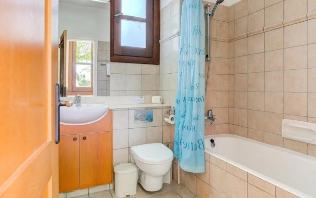 3 bedroom Villa Tala with private pool and sunset views, Aphrodite Hills Resort
