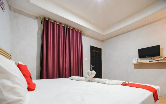 RedDoorz Plus @ Jalan Raden Intan Lampung