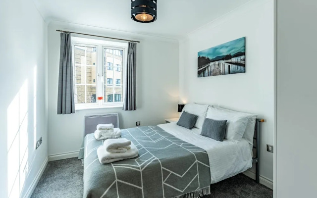 Celador Apartments - Riverside House Serviced Apartments