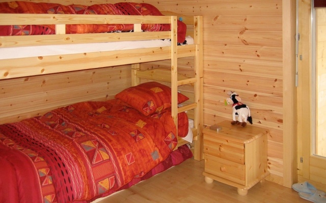Chalet With 3 Bedrooms in Veysonnaz, With Wonderful Mountain View, Fur – Guest Rooms – Nendaz