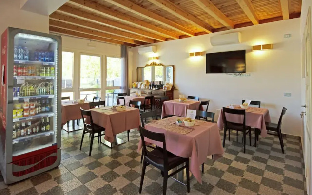 IL SOLE NEL MARE - Lido di Volano