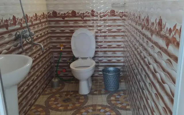Emzari's Apartment
