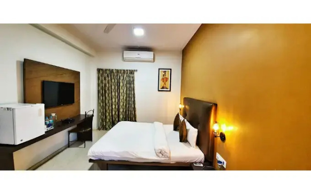 Vimal Holidays Resort