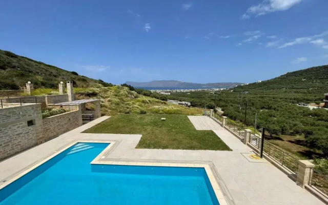 Villa Stylianos retreat