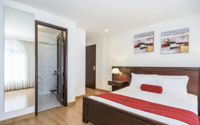 Hotel Hill House Suites