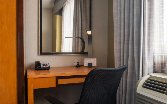Holiday Inn Express New York City Times Square by IHG
