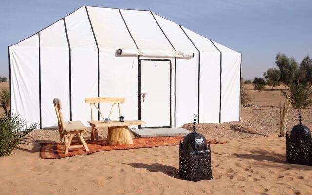 Desert Deep Camp