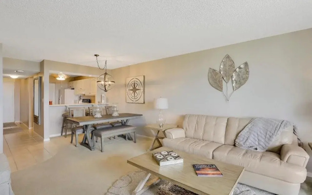 Condo in Community With Beach Access, Pool and Tennis