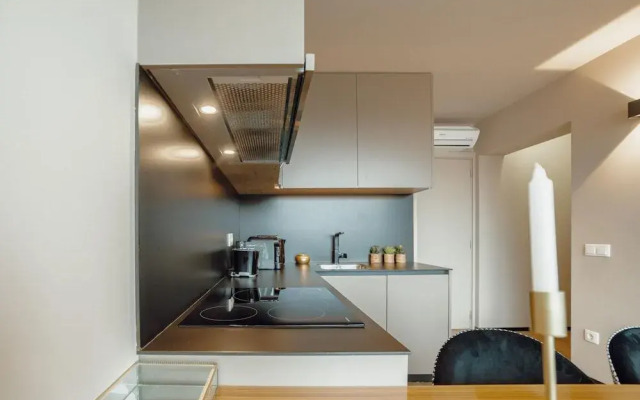 City Center Premium Apartment by Vacationy