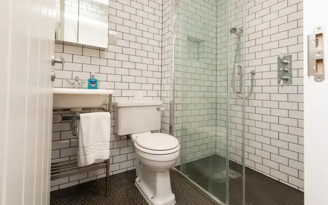 Central and Bright 1 Bedroom Flat - Peckham