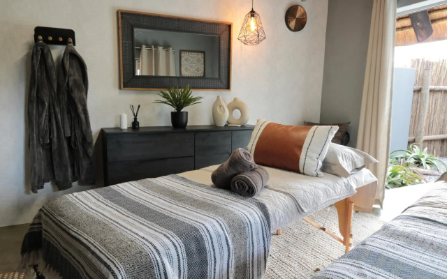 Tshukudu Game Lodge