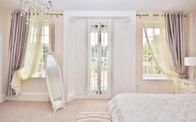 Sterling House @ Short Stays