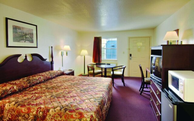 Little Rock Airport Travelodge